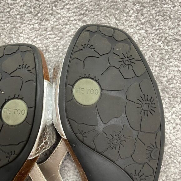 Me Too Metallic Snake T-Strap Sandals Womens 10M Silver Open Toe Casual W/ Box - Picture 13 of 15